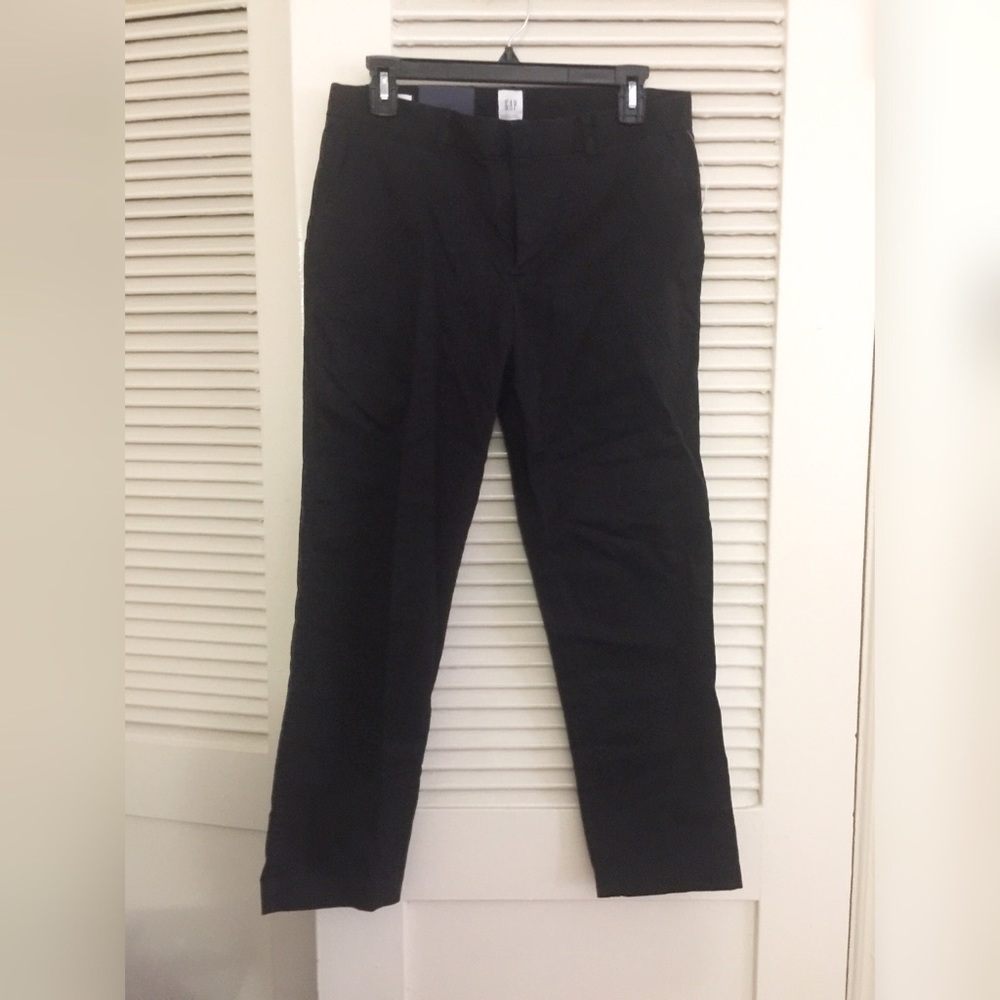 NEW with tags GAP slim city crop size 6